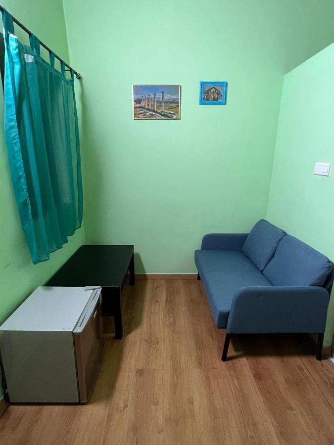 Zouglas App Guesthouse Limassol Exterior foto