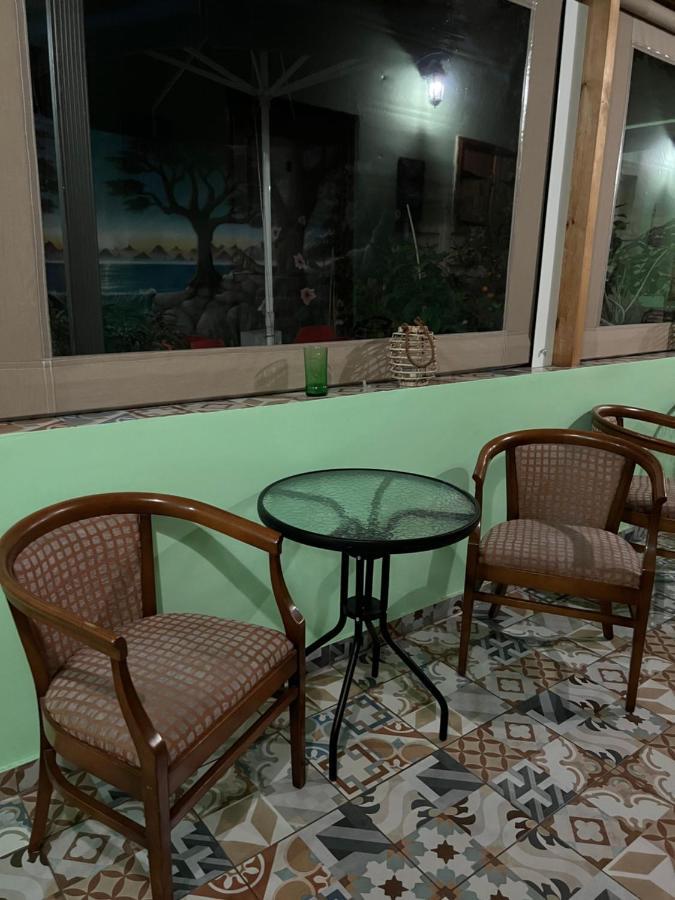 Zouglas App Guesthouse Limassol Exterior foto