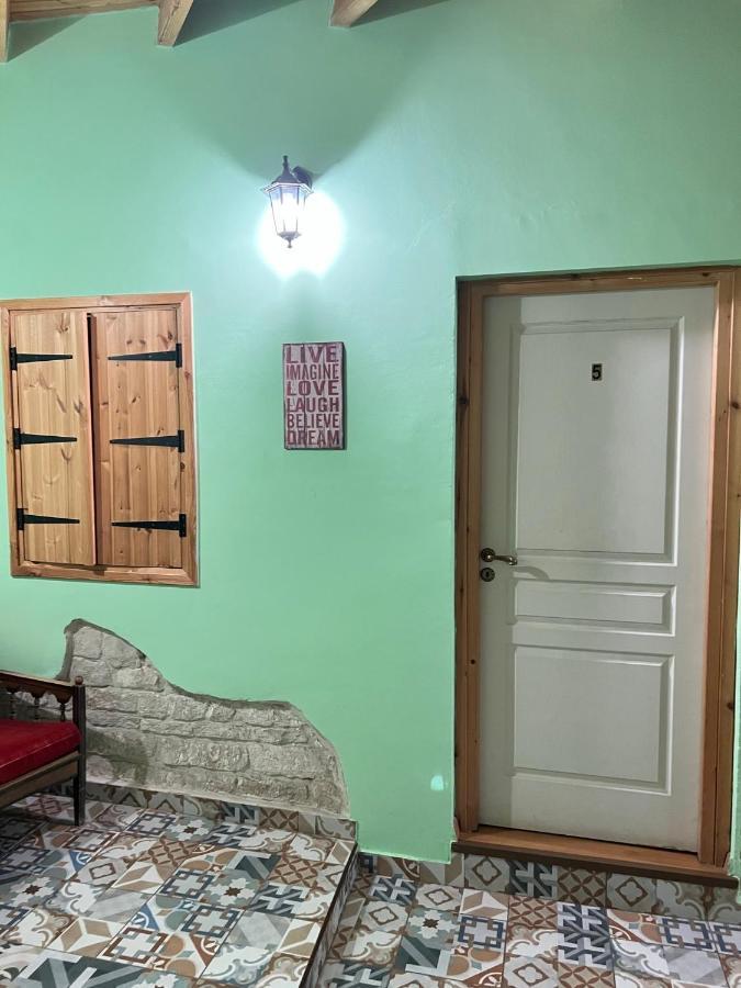 Zouglas App Guesthouse Limassol Exterior foto