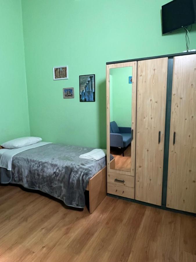 Zouglas App Guesthouse Limassol Exterior foto