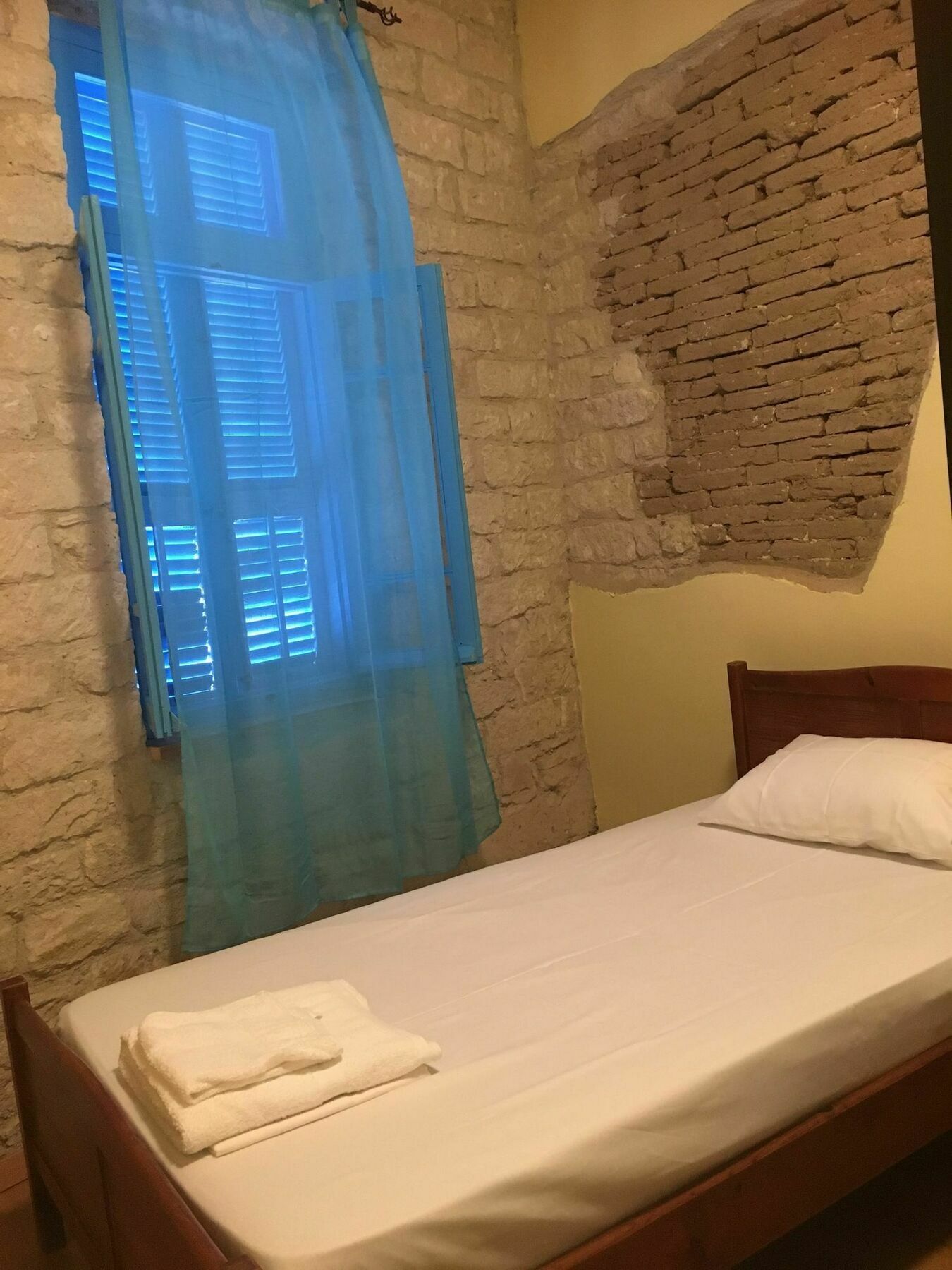 Zouglas App Guesthouse Limassol Exterior foto